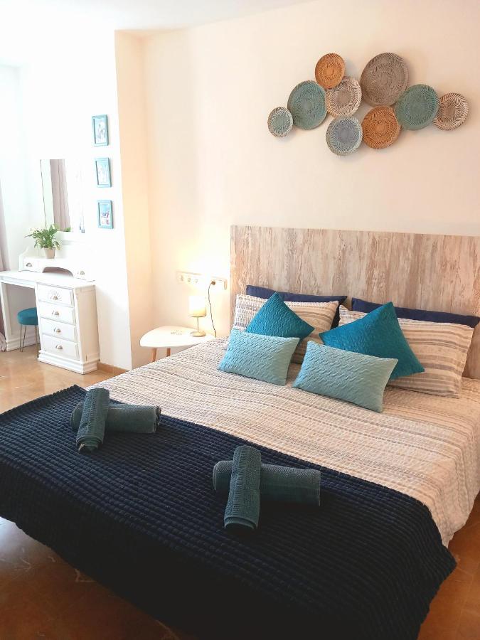 2 Bedroom, Sea Front Complex W Pool And Private Garden Jávea Exterior foto